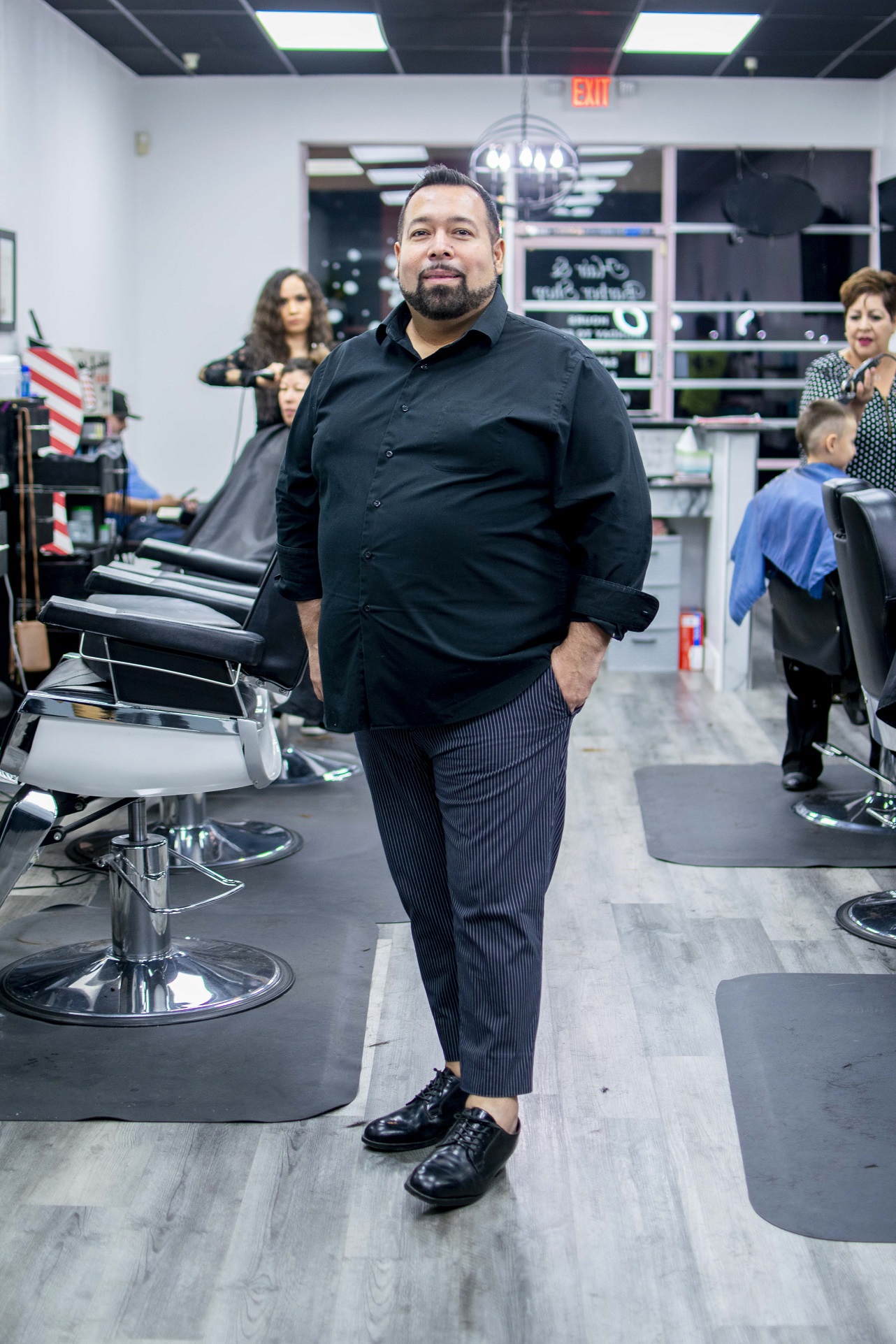 Stravaganzza Hair Dressers and Barber LLC Salon